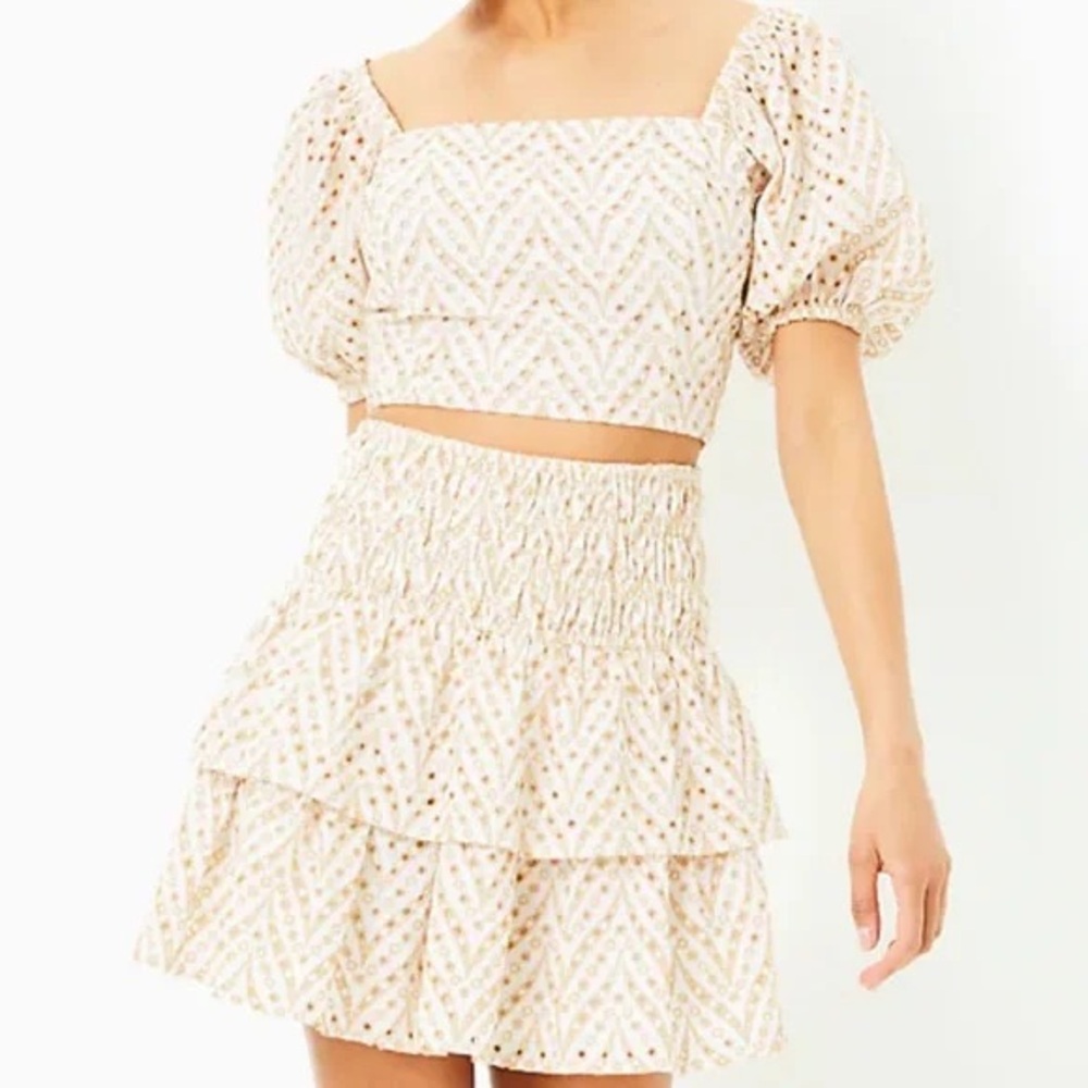 Lilly Pulitzer Cream and Gold Puff Sleeve Ensemble - like new!